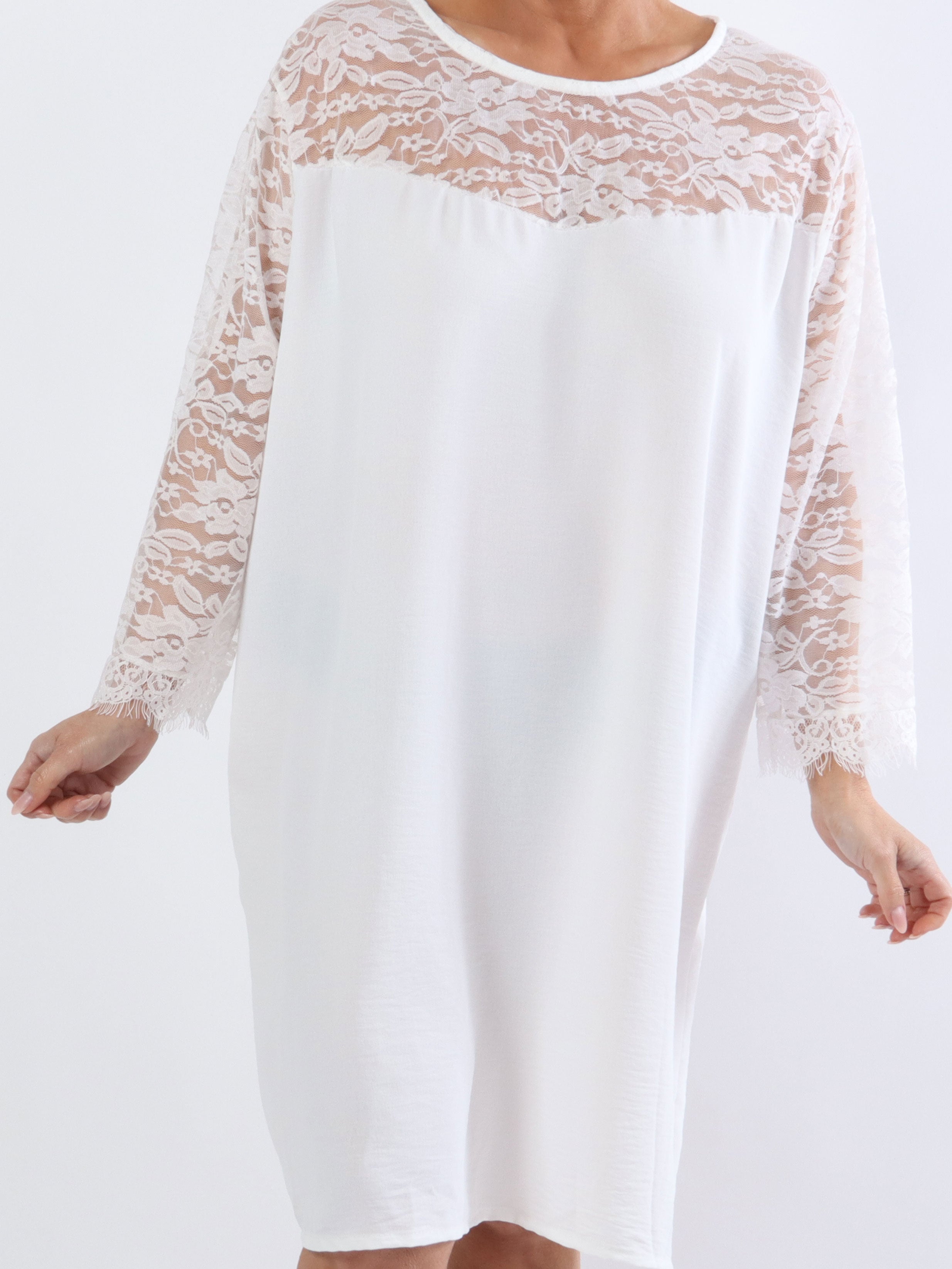 Nadine Dress - Sød blonde plus size kjole med sløjfe